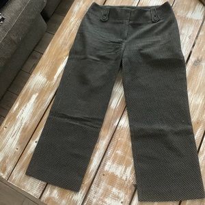 Black dress up capris